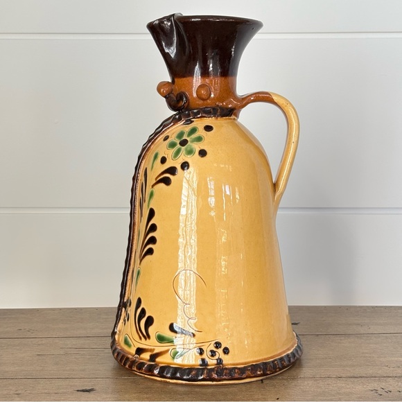 Vinatge Hungarian Miska Folk Art Pottery Wine Jug - Picture 5 of 17